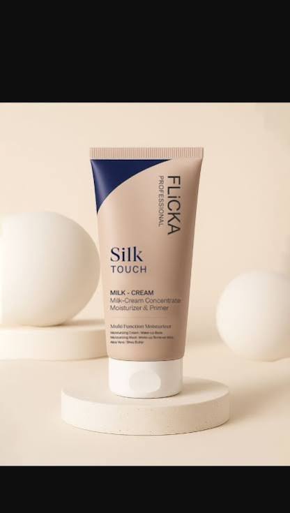 FLICKA Silk Touch Cream Moisturizer + Primer